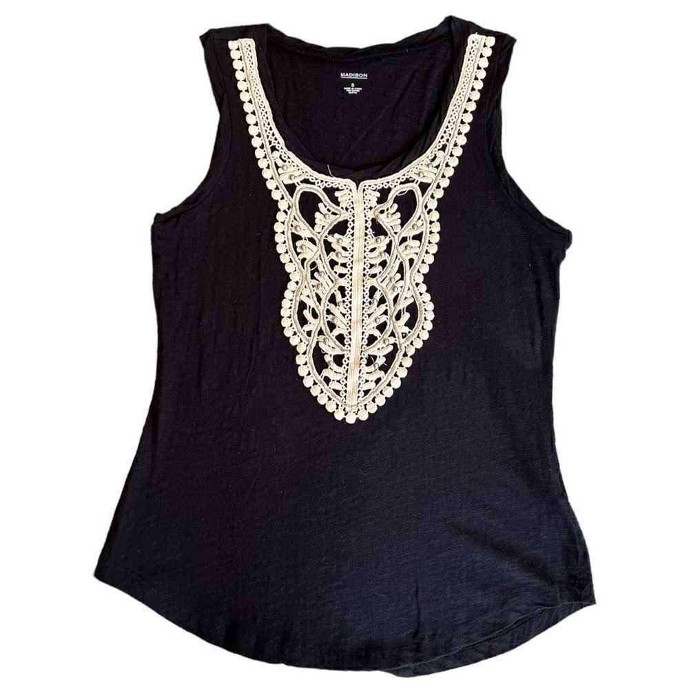 🐿️ Madison Black & Cream Woven Tank Size Small